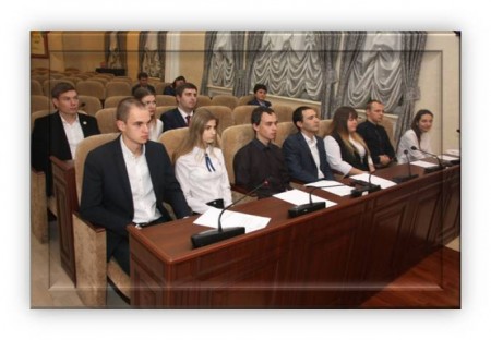 Молодых и активных волгодонцев приглашают в Молодежный парламент
